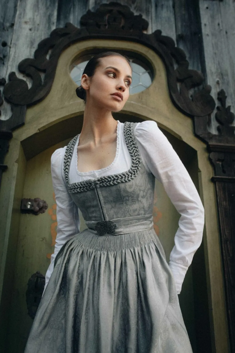 dirndl_vreni_1-4.webp Dirndl^Gottseidank Dirndl Vreni chamois